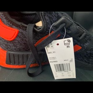 Selling my 10 1/2 adidas NMD R1